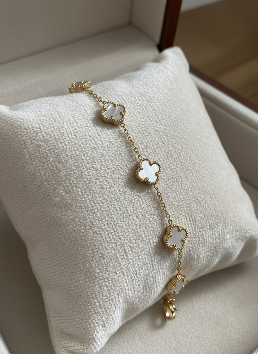 Mini Firkløverarmbånd hvid