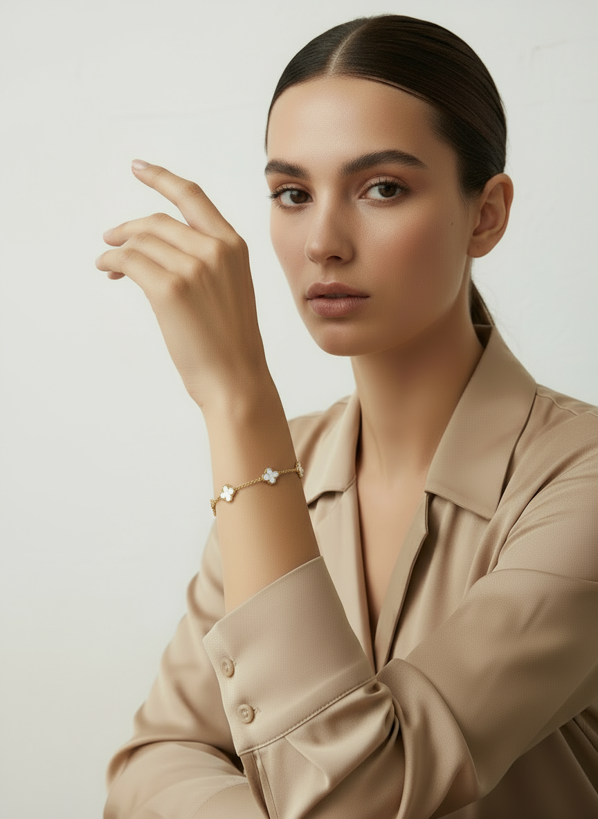 Mini Firkløverarmbånd hvid